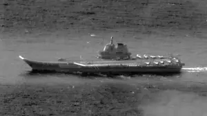 共軍山東號航艦穿巴士海峽入西太平洋 國防部公布監控照