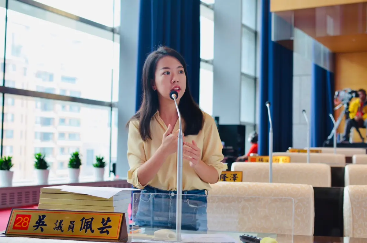 ▲議員吳佩芸指出，台中市寵物公園數量不足，有待提升(圖／吳佩芸提供2023.10.27)