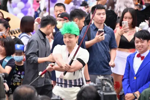 索隆照被抓包？蔣萬安遭疑根本沒去同志遊行！北市府反擊了