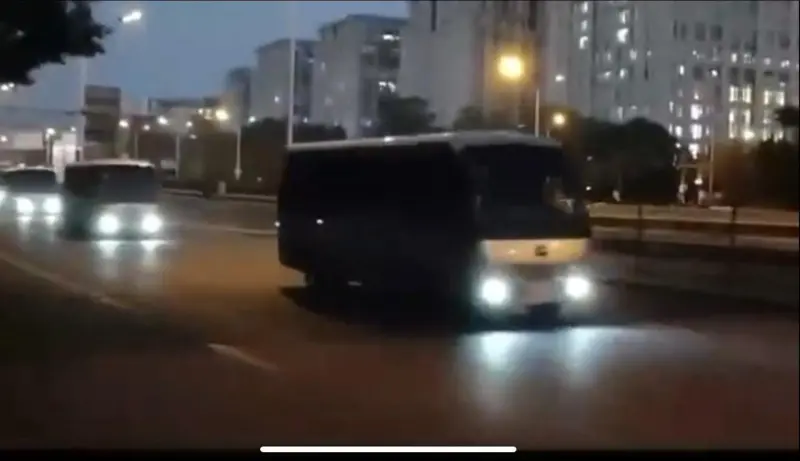 ▲中國前國務院總理李克強昨天凌晨在上海去世後,遺體已於當晚運抵北京,預計一週內在八寶山公墓舉行告別式。(圖/翻攝自微博)
