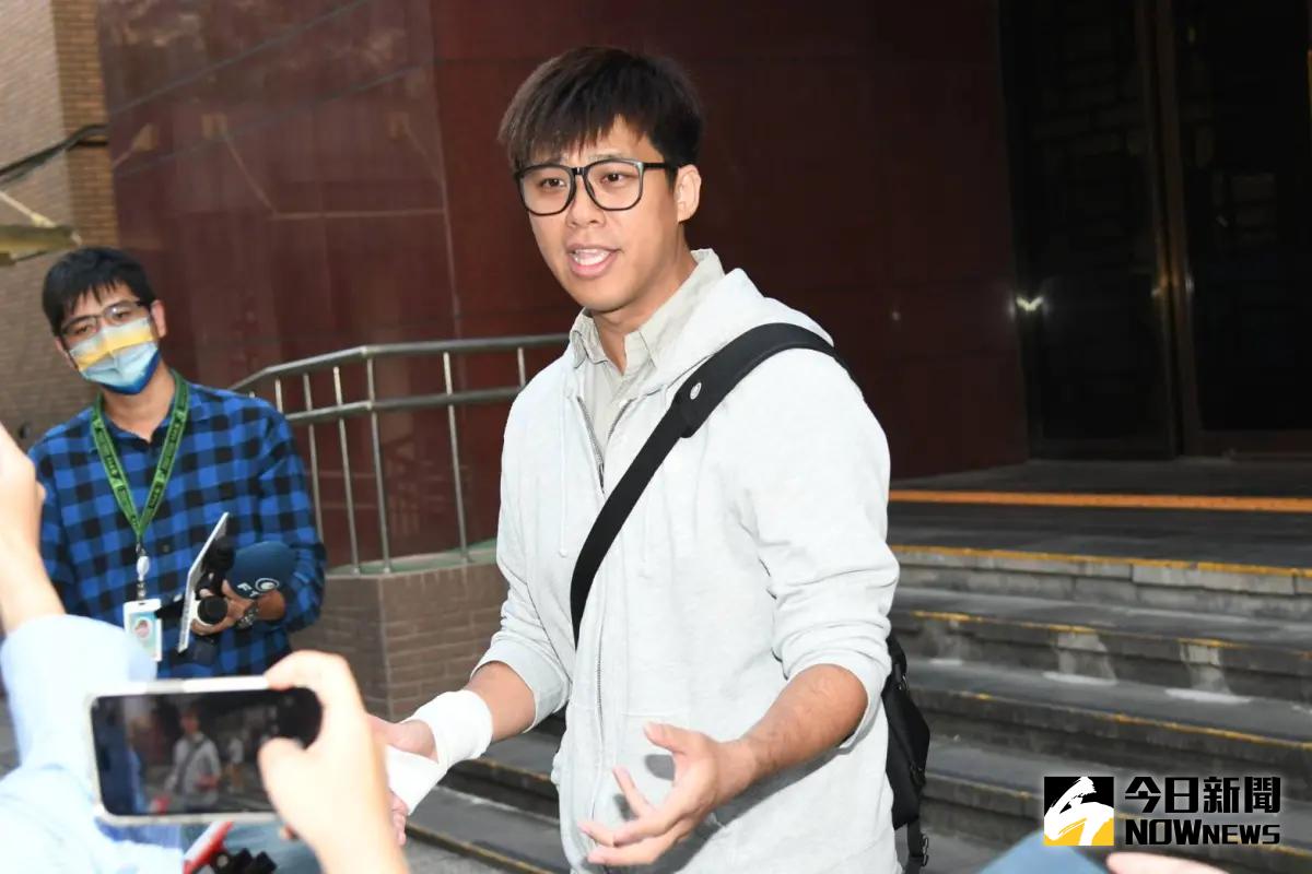 ▲葛斯齊因在節目上暗示大小S染毒，被姊妹倆提告求償，判決出爐他需支付兩人共60萬元，針對官司結果，他在臉書上發文回應了。（圖／記者陳明中攝影）