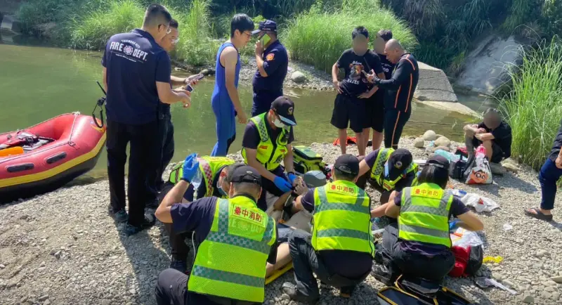 ▲台中市太平區傳出一名14歲少年失足墜深潭，送醫搶救仍宣告不治。（圖／翻攝畫面）