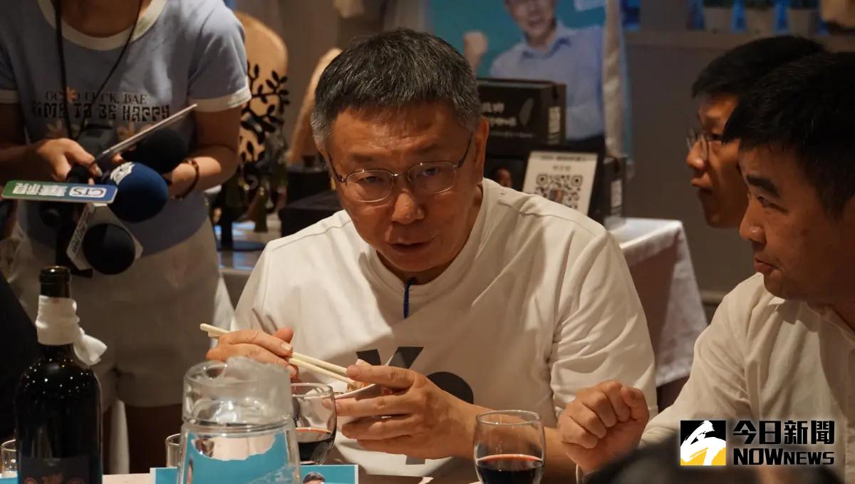 ▲民眾黨總統參選人柯文哲表示，他吃飯不留廚餘。(資料照／記者呂炯昌攝)