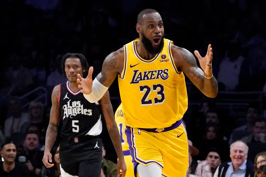 ▲湖人LeBron James今（9日）出戰27分鐘，全場13投7中，3分球2中0，全場攻下18分拿下6籃板與抓下2助攻。（圖／美聯社／達志影像）