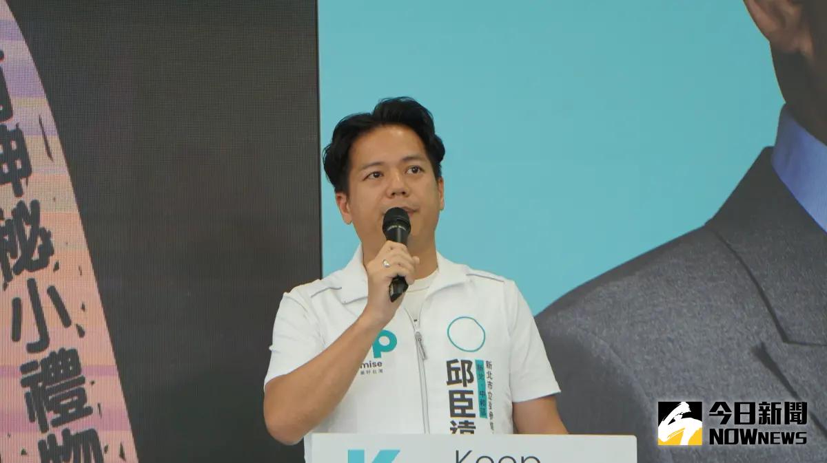 ▲邱臣遠上任新竹市副市長。（圖／記者呂炯昌攝）