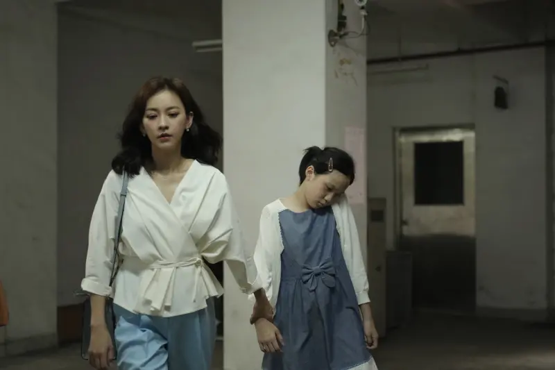 ▲電影《小曉》是台灣首部過動症題材電影，女主角林品彤飾演患有過動症的小孩。（圖／CATCHPLAY＋）