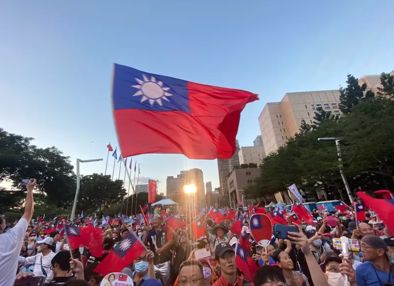 ▲侯友宜台北造勢,民眾熱情相挺。(圖/記者陳明中攝,2023.11.04)