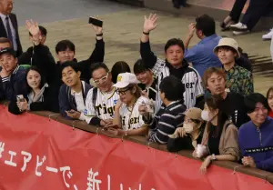 阪神虎睽違38年日本一總冠軍！肯德基爺爺魔咒解除　大阪球迷瘋狂
