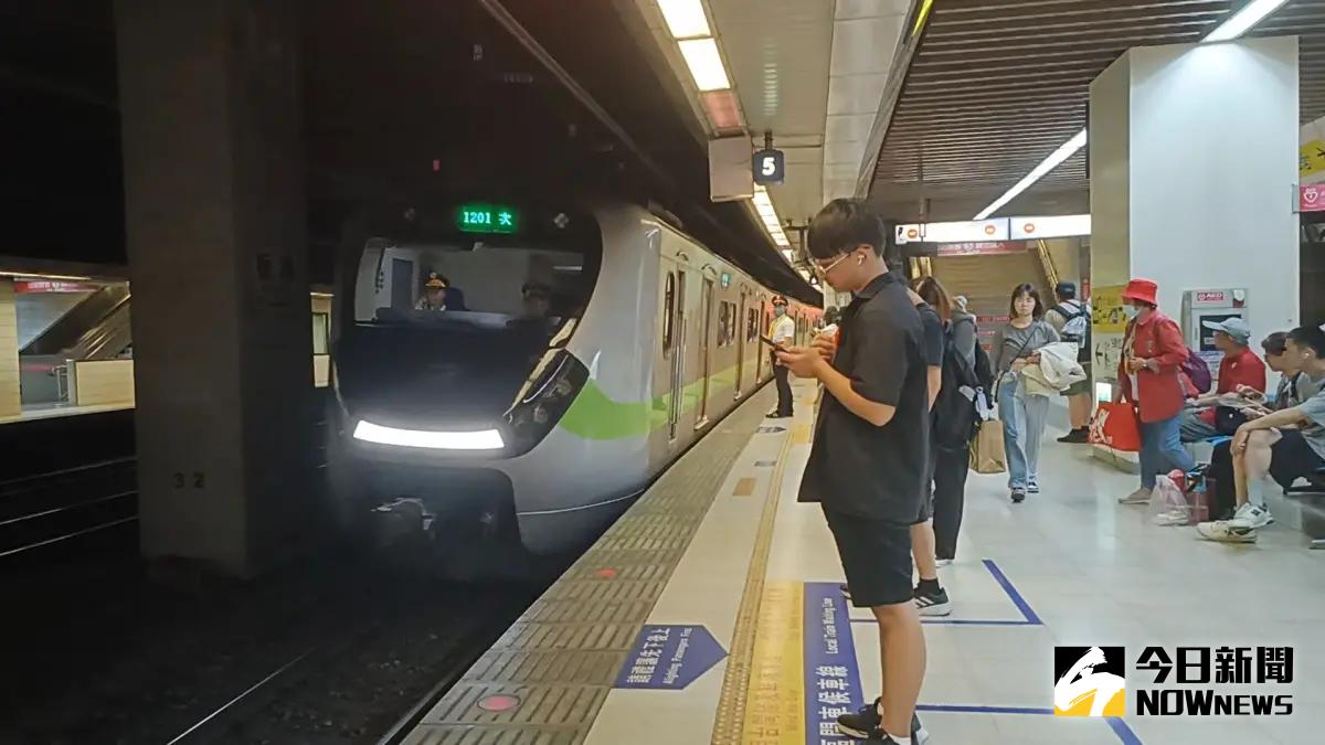 ▲今（6）日台鐵因舉行升資考試，人力不足，因此停駛或截短部分列車。（圖／記者許若茵攝）