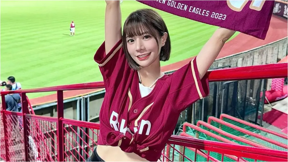 ▲艾融爆料，自己是寫字醜到才變校花的，還遭到隔壁班同學肉搜開罵，「比男生還要醜耶！」（圖／艾融IG）