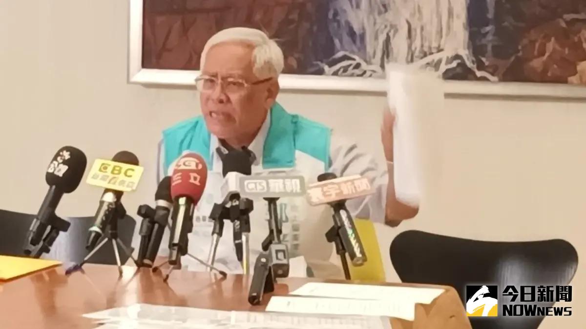 ▲郭倍宏表示，藍白一合，綠的母雞自顧不暇，不能躺著選了，民進黨就不會傾全黨之力對付他ㄧ人。 (圖／記者郭凱杰攝)