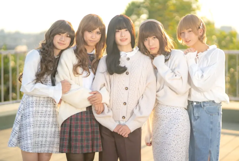 ▲日本一所精英男校「筑波大學附屬駒場高中」，自2006年的文化祭開始，就開始舉辦選美大賽。（圖／取自X@yamikoma）