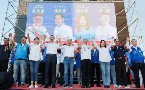 ▲韓國瑜多次為侯友宜站台並肩作戰，圖為5日的南投競總成立大會。（圖／南投縣議員游顥提供，2023.11.09）