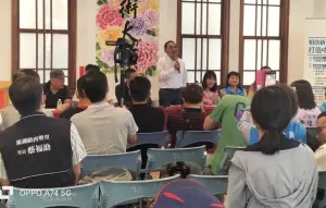▲侯友宜參觀溪湖藝文館、與民眾座談。（圖／國民黨彰化縣黨部提供，2023.11.09）