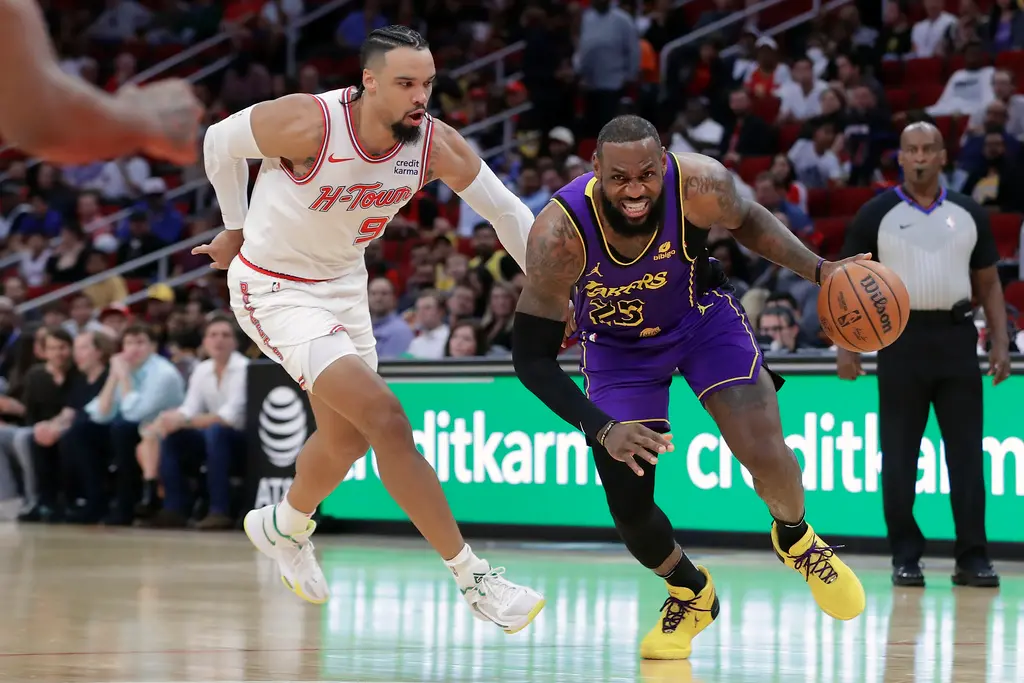 ▲「詹皇」LeBron James和Dillon Brooks這一對冤家對決，特別吸引外界的關注。（圖／美聯社／達志影像）