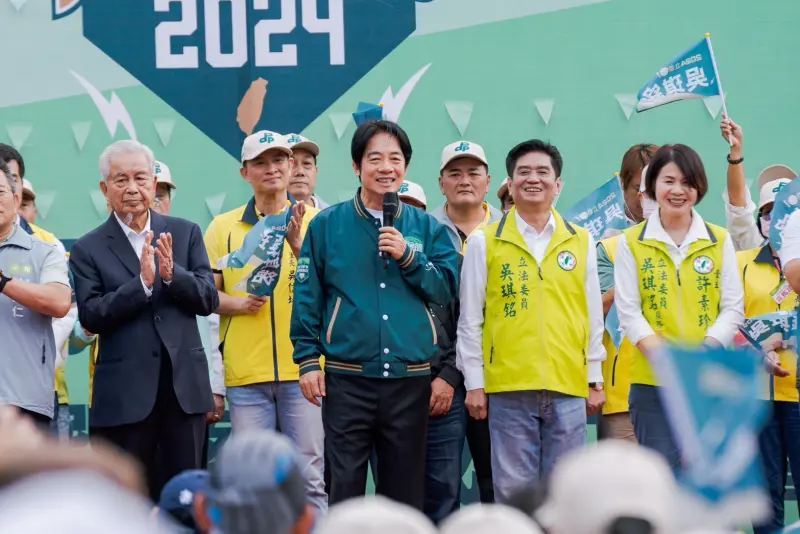 ▲賴清德出席吳琪銘土城競選總部成立大會。(圖/賴清德競選總部提供)