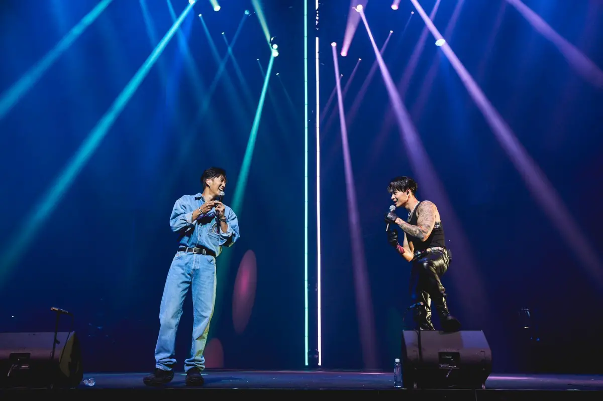 ▲高爾宣（右）北流開唱，被好友婁峻碩逼婚。（圖／KKLIVE提供）