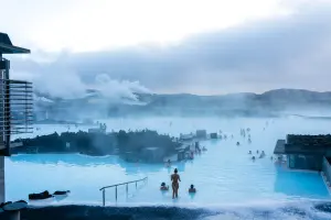 冰島震不停！地面現裂痕「火山恐一兩天內噴發」　4千人小鎮急撤
