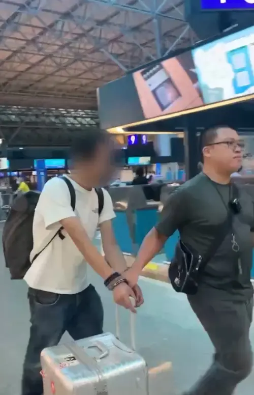 ▲警方及時在機場攔截陳姓犯嫌。(圖/翻攝畫面) ▲警方及時在機場攔截陳姓犯嫌。(圖/翻攝畫面)