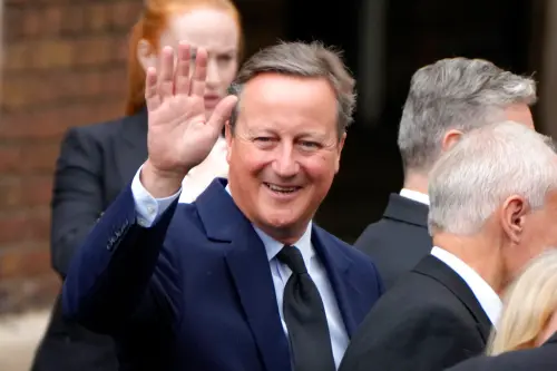 ▲被稱為脫歐始作俑者的前英國首相卡麥隆（David Cameron），今起將回鍋擔任英國外交大臣。（圖／美聯社／達志影像）