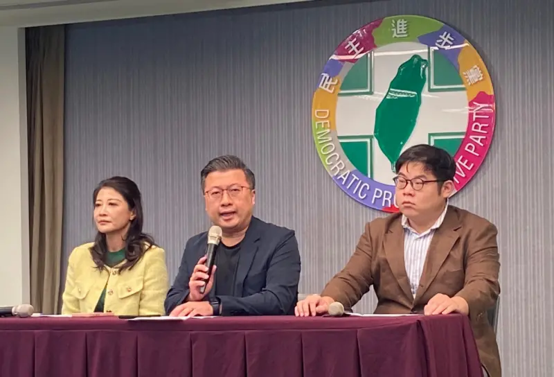 ▲針對相關爆料,張志豪上午火速召開記者會反擊。(圖/記者陳佩君攝,2023.11.14)