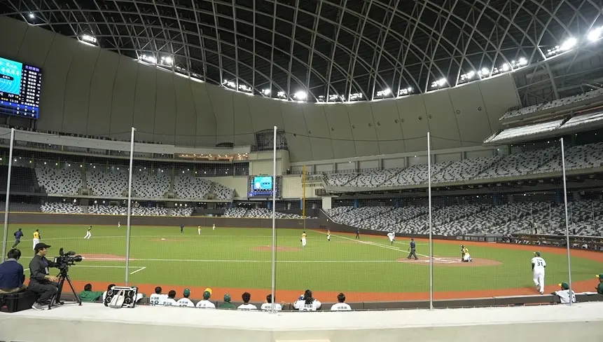 ▲亞錦賽將在明（3）日到12月10日於台北大巨蛋開打，周邊交通除了捷運藍線可坐到國父紀念館下車之外，還有16線公車，並有6線接駁專車。（圖／遠雄提供）