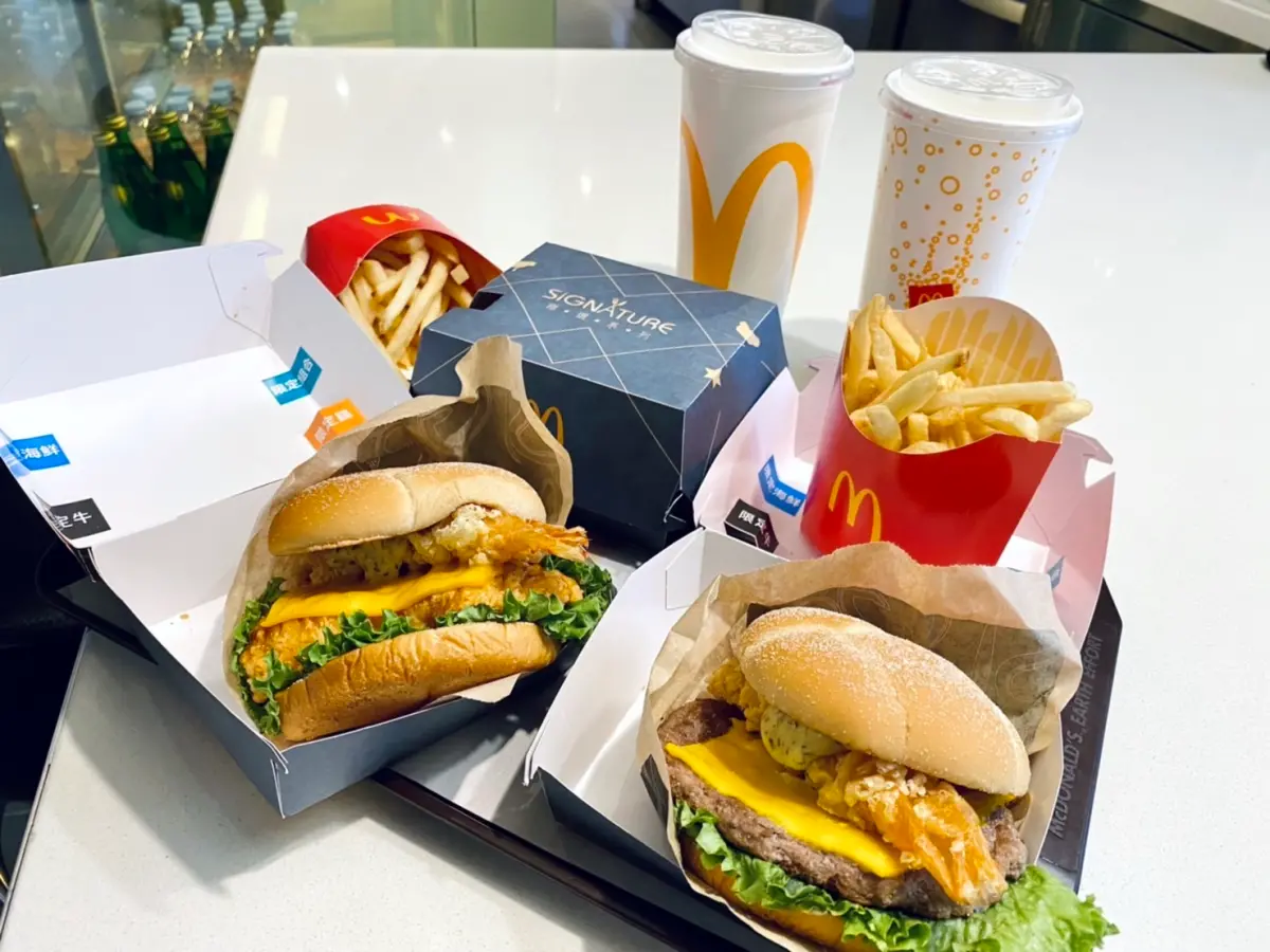 ▲麥當勞年底再度傳來調整售價的消息，這也是麥當勞連續6年進行售價調整。（圖／記者蕭涵云攝）