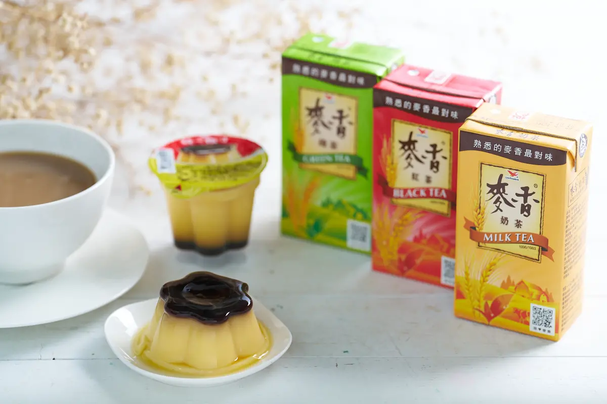 ▲兩大不敗經典攜手合作，即日起到7-11購買統一小布丁與麥香375ml任一瓶現省5元。（圖／NOWnews攝）