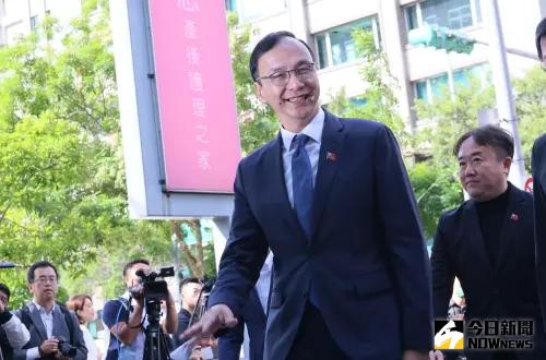 建議侯友宜在君悅唸出簡訊內容？朱立倫：受辱之下要澄清的動作
