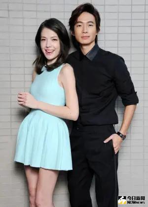 ▲許瑋甯(左)、黃河拍《紅衣小女孩》結為好友,交情至今8年。(圖/NOWnews資料照) ▲許瑋甯(左)、黃河拍《紅衣小女孩》結為好友,交情至今8年。(圖/NOWnews資料照)