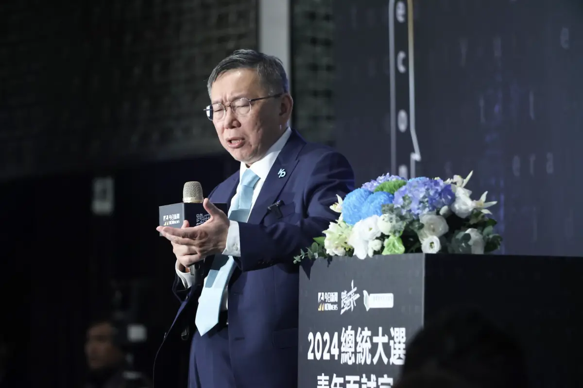 ▲民眾黨總統參選人柯文哲今（15）日出席《NOWnews今日新聞》舉辦的《2024總統大選青年論壇》，回答現場學生提問。（圖／NOWnews攝影中心）