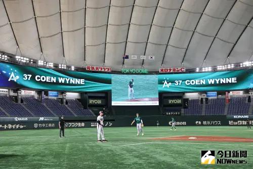▲東京巨蛋大螢幕是採曲面環繞螢幕。（圖／記者葉政勳攝 , 2023.11.16）