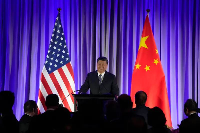 ▲亞太經合組織 (APEC) 會議期間，中國國家主席習近平在與商界領袖的晚宴上發表演說。（圖／美聯社／達志影像）