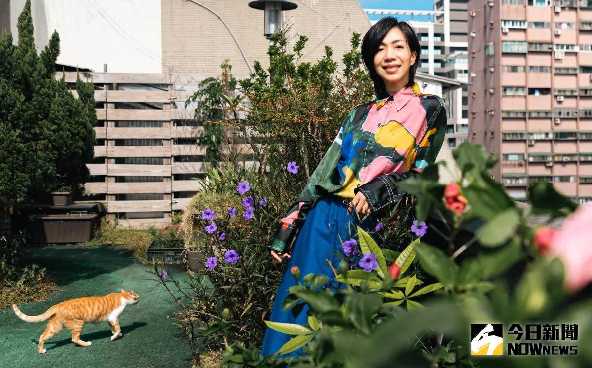 ▲萬芳憑《五月雪》入圍金馬獎，演出苦尋父兄屍骨的罹難者家屬「阿英」，她透露到亂葬崗拍戲時，因為體質敏感剛到現場就瞬間落淚。（圖／記者葉政勳攝影）