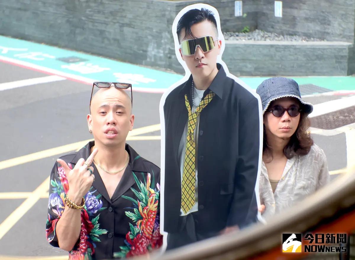 ▲饒舌團體SmashRegz違法由呂士軒（左起）、史今、張伍組成，其中呂士軒曾擔任過2屆金曲獎評審。（圖／記者陳明中攝）