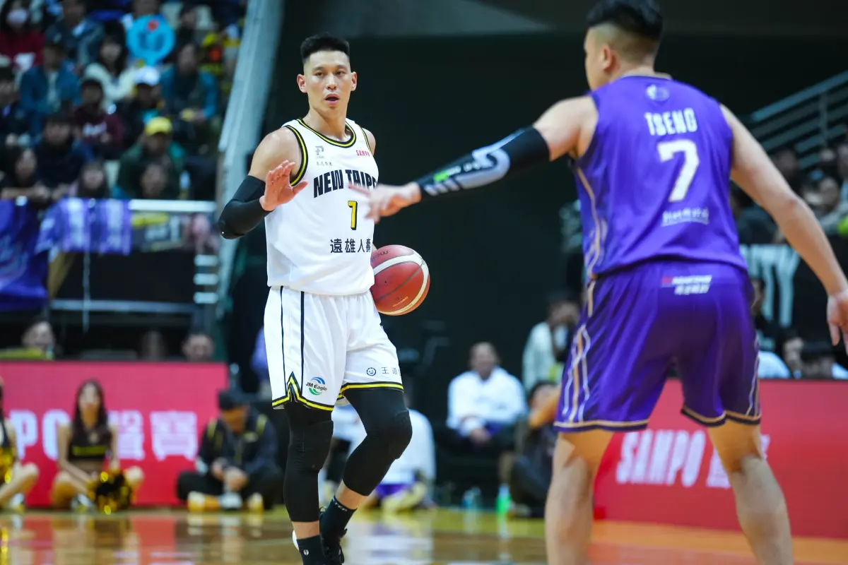 ▲林書豪上場30分鐘，15投10中，攻下26分。官方提供