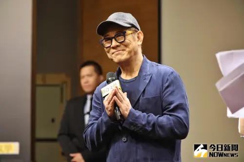 李連杰2歲就沒了爸爸!認了是「失職父親」 當場道歉大女兒Jane