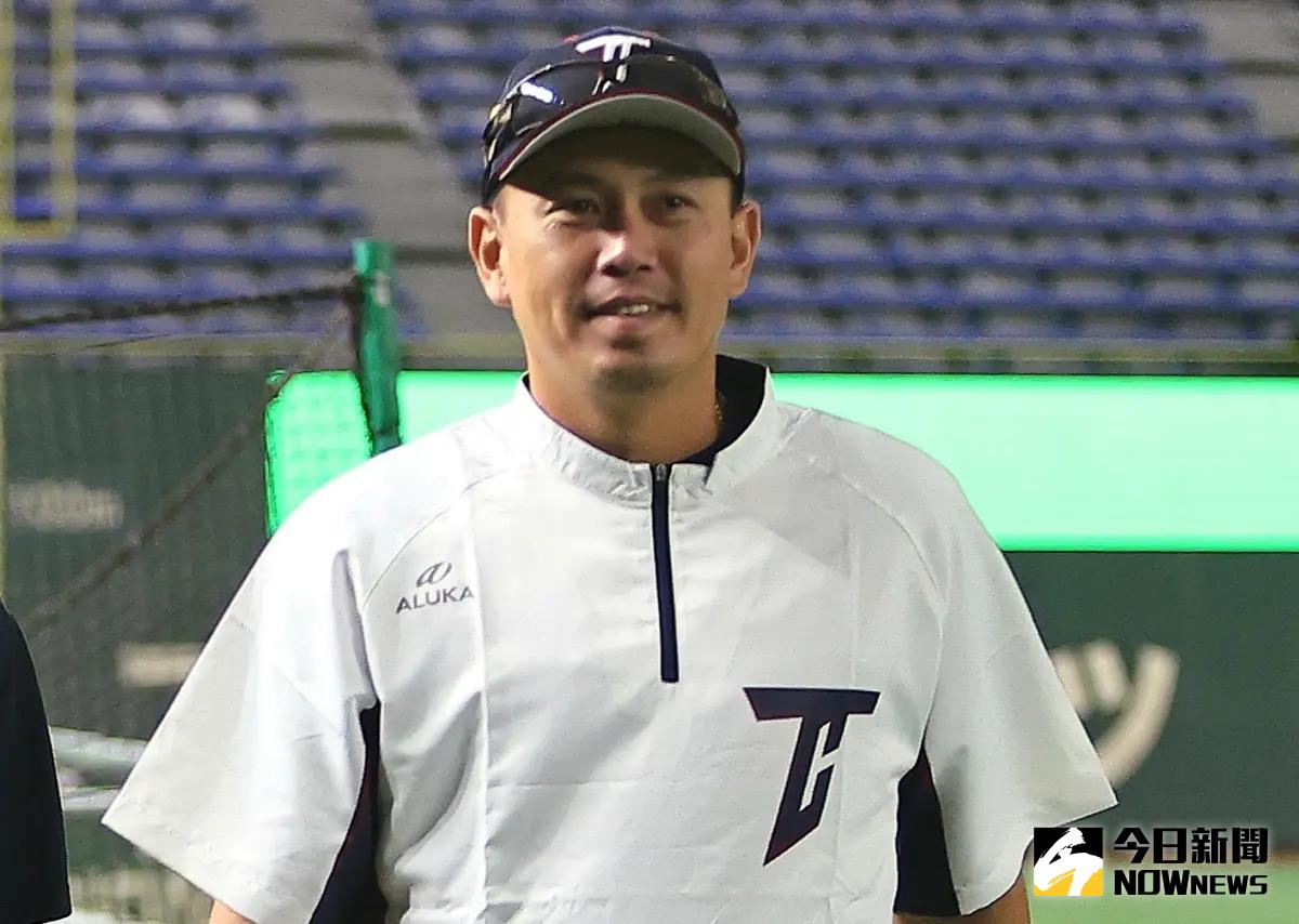 ▲亞冠賽中華隊投手教練蕭一傑，重回東京巨蛋。（圖／葉政勳攝）