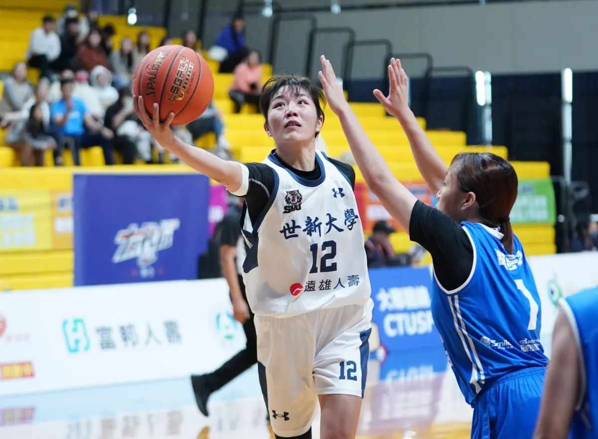 ▲世新大學楊楊淑琄19分4抄截，世新大學133：67輕取臺灣體大。官方提供