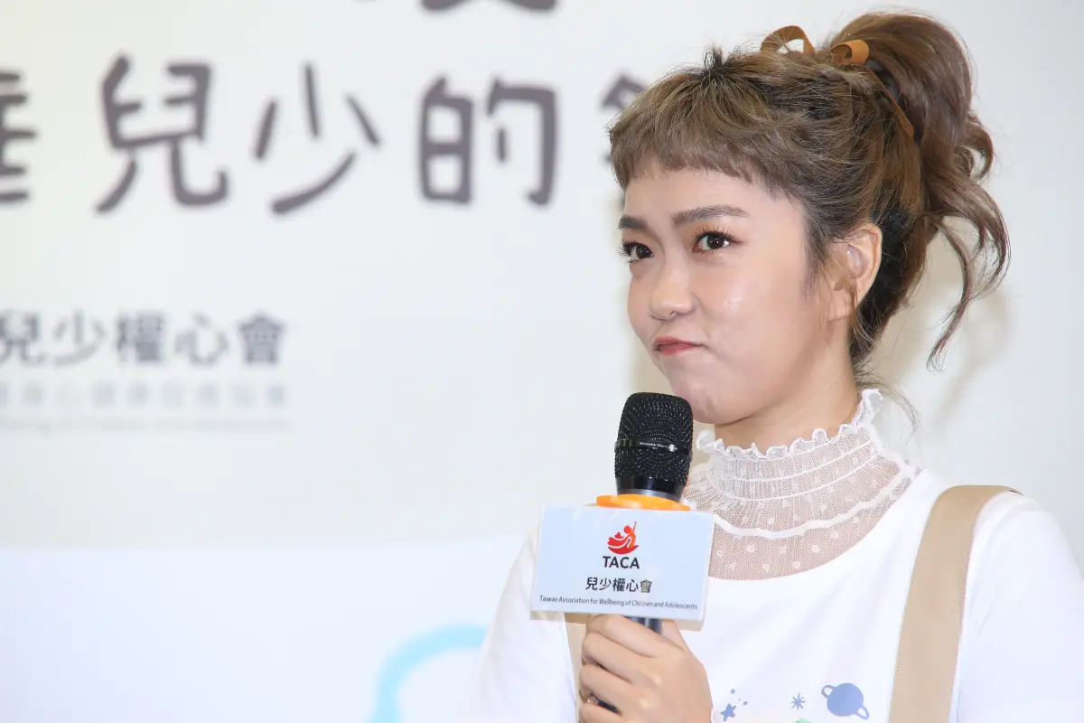 ▲大霈年邁父無症狀罹攝護腺癌三期，在爸爸手術前一家團圓拍合照。（圖／記者吳翊緁攝）