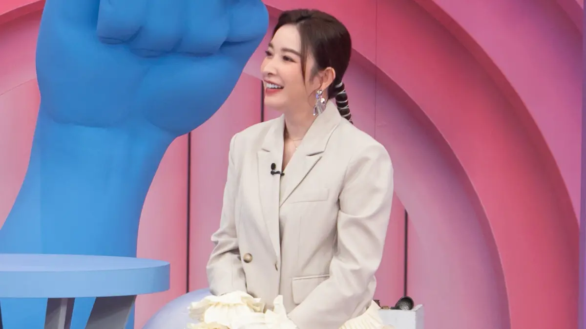 ▲徐維恩分享過去人工受孕兩次都失敗，還由老公王家梁親自幫忙打退卵針，讓她不禁感嘆很像生命在等她，「然後又突然沒有了！」（圖／東森超視提供）