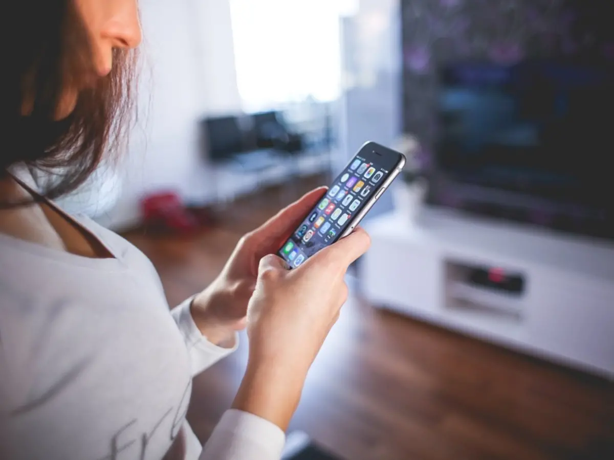 ▲民眾都希望操作數位金融時，可以面對更加簡便、易懂的App介面。(圖／Pixabay)