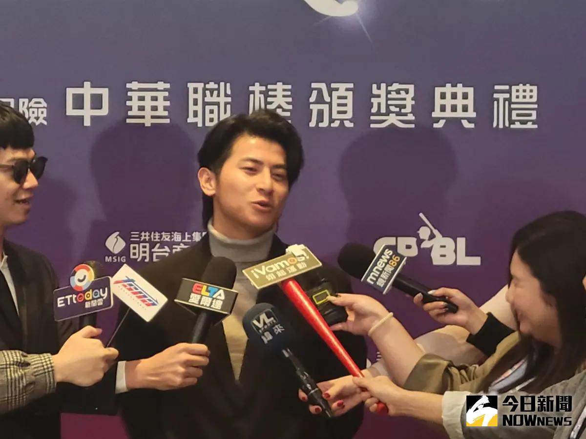 ▲陳傑憲在亞冠賽獲選最佳十人獎項的最佳DH，他感謝自己有這個機會為球隊做貢獻。（圖／記者黃建霖攝）