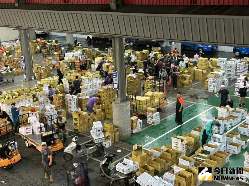 ▲新北果菜公司日前爆發上億異常交易遭檢調搜索情事。（圖 ／記者吳嘉億攝）