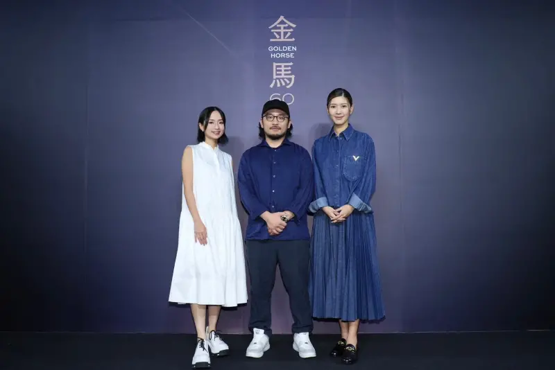 ▲港片《白日之下》劇組余香凝(右起)、導演簡君晋與梁雍婷,出席金馬星光首映會。(圖/金馬執委會)