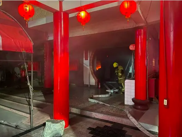 ▲鹿港崙尾福崙宮傳火警。（圖／翻攝畫面）