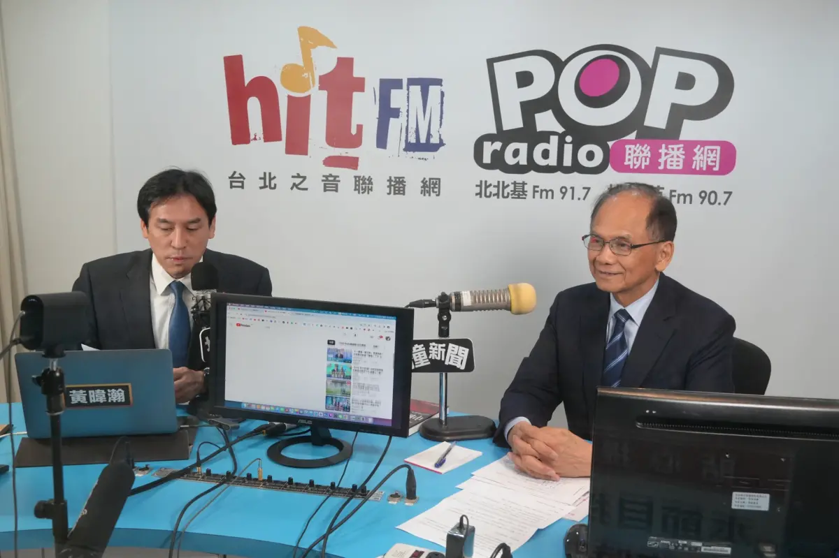 ▲游錫堃對於賴蕭配有信心，但認為無論藍白合不合，這場大選就是場苦戰，示警還是要注意鐘擺效應。（圖／POP Radio《POP撞新聞》提供）