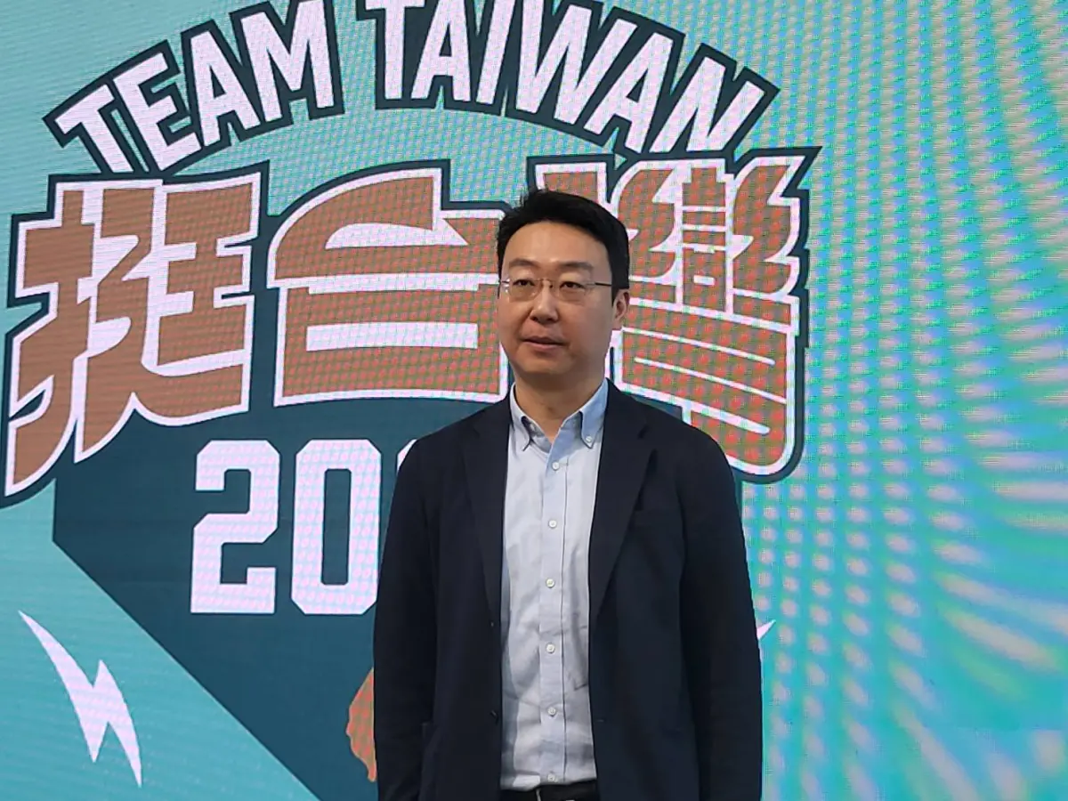 ▲陳世凱質疑，難道侯友宜是想幫中國解決嚴重的青年失業問題嗎？（圖／記者陳佩君攝）