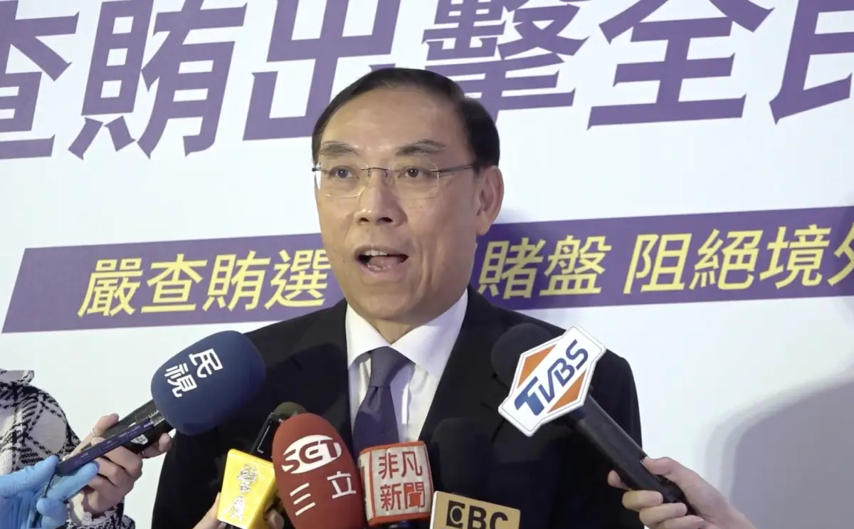 ▲法務部24日舉行反賄選記者會，圖為法務部長蔡清祥接受媒體聯訪（圖／法務部提供）