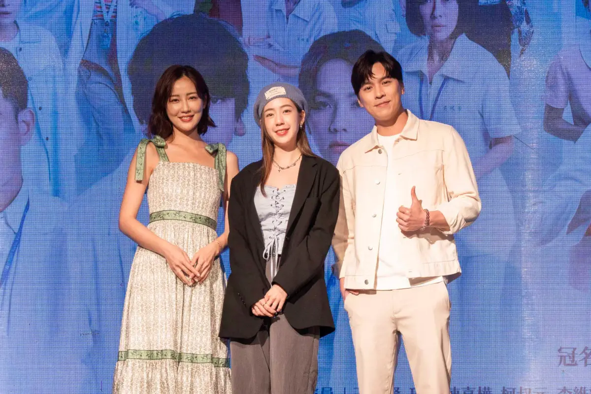 ▲陳天仁（中）與周孝安離婚自信盡失，否認周曉涵是小三。（圖／東森提供）